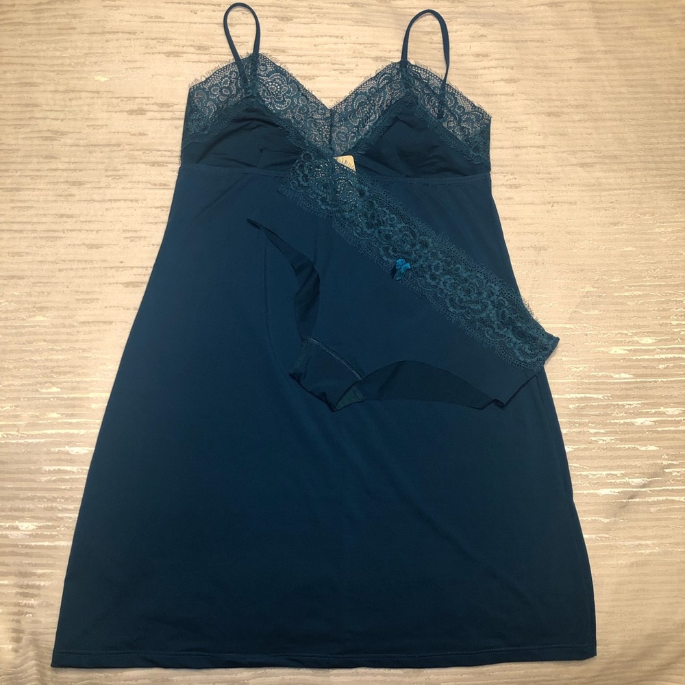Sexy Pajama Dress Set with Panty Included - Picture 4 of 7